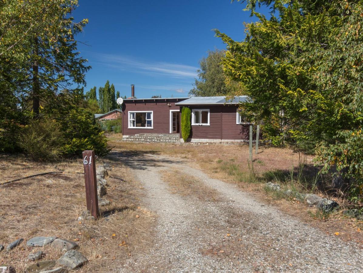 Southern Lakes Sweetie - Albert Town Bach Wanaka Exterior photo